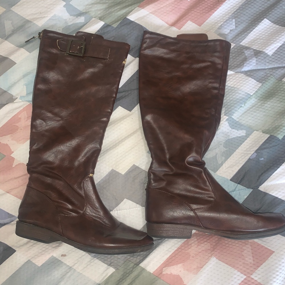 knee high boots